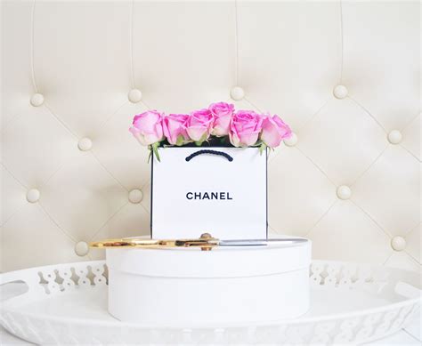 MY CHANEL FLOWER BOX 